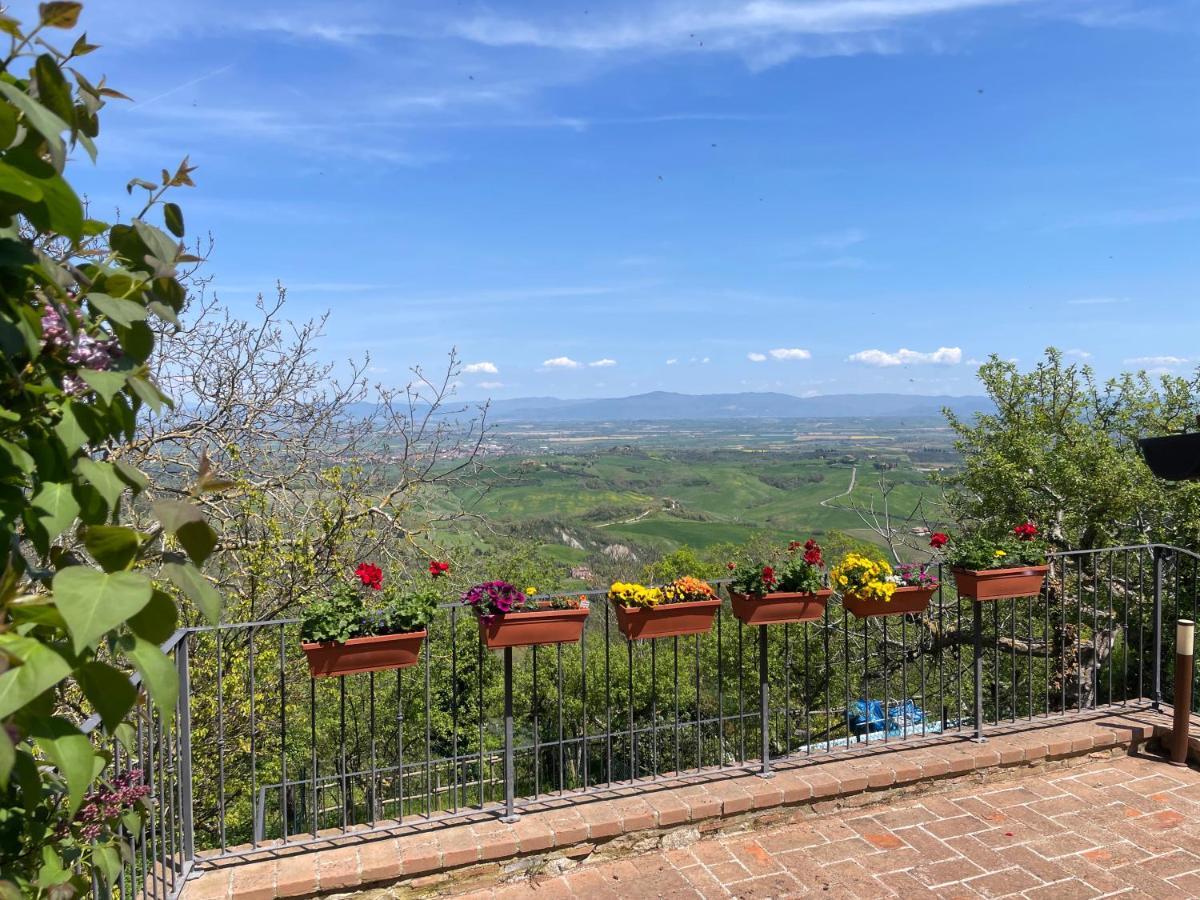 דירות Montefollonico La Costarella מראה חיצוני תמונה