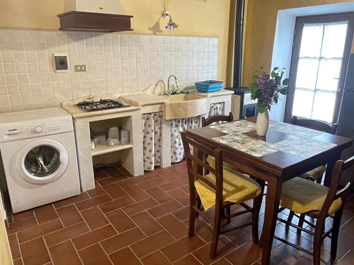 דירות Montefollonico La Costarella מראה חיצוני תמונה